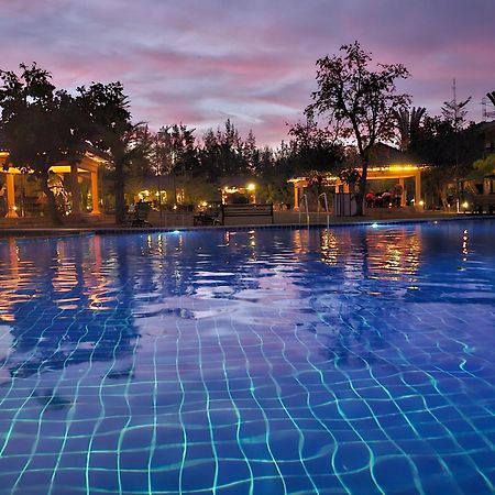 The Pench International Hotel Khawasa Exterior photo