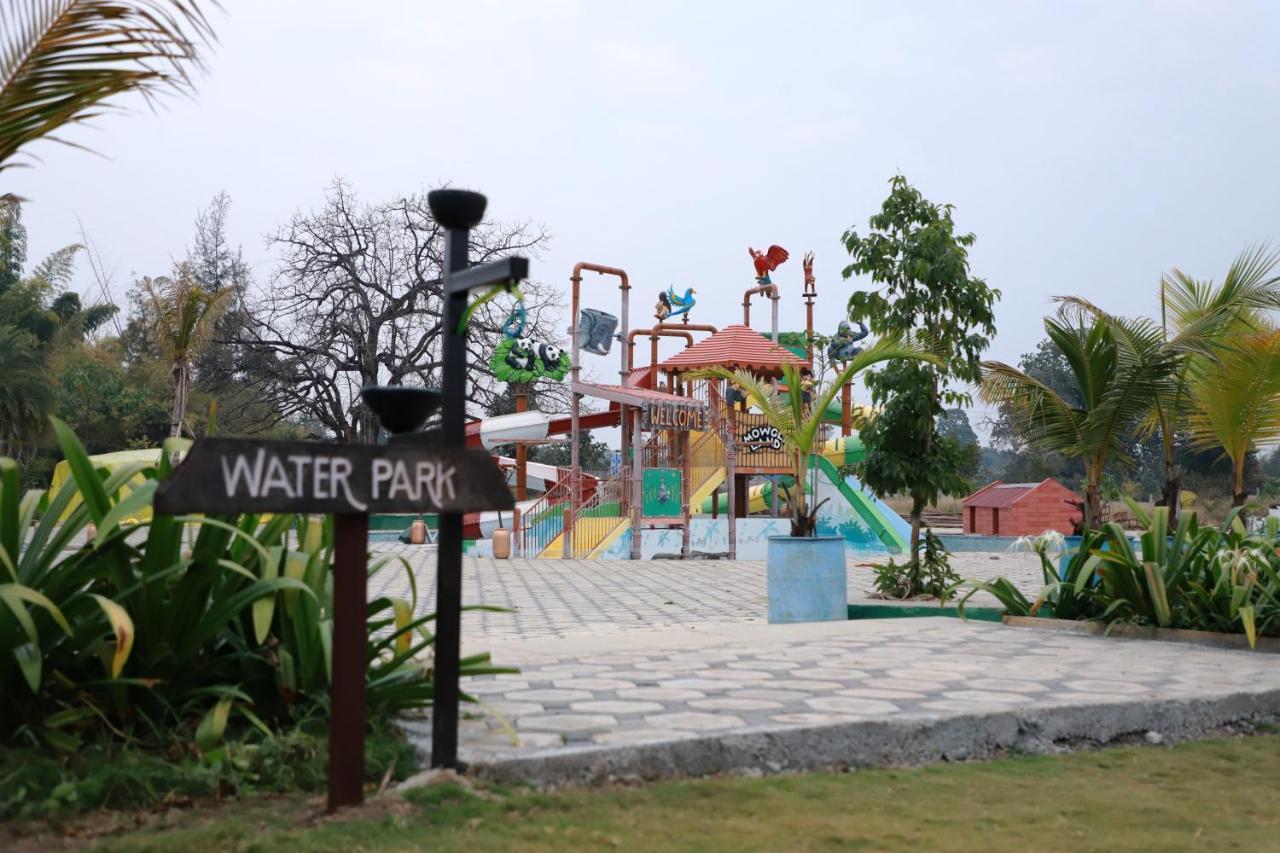The Pench International Hotel Khawasa Exterior photo
